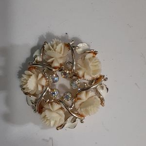 Vintage rhinestone  and white resin roses brooche